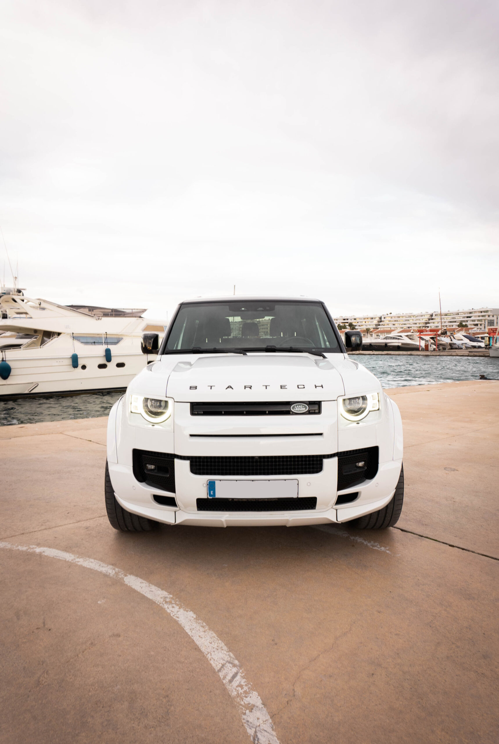 Range Rover Defender